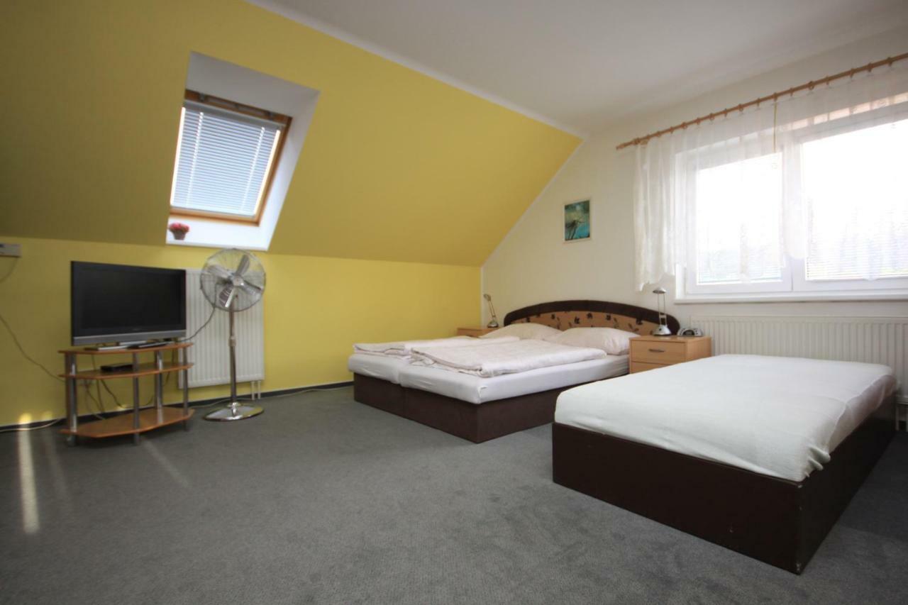 Apartman Pod Cernou Horou Rožnov pod Radhoštěm Kültér fotó