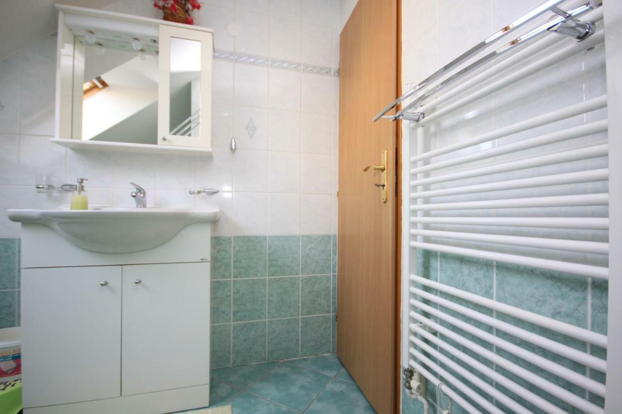 Apartman Pod Cernou Horou Apartman Rožnov pod Radhoštěm Kültér fotó