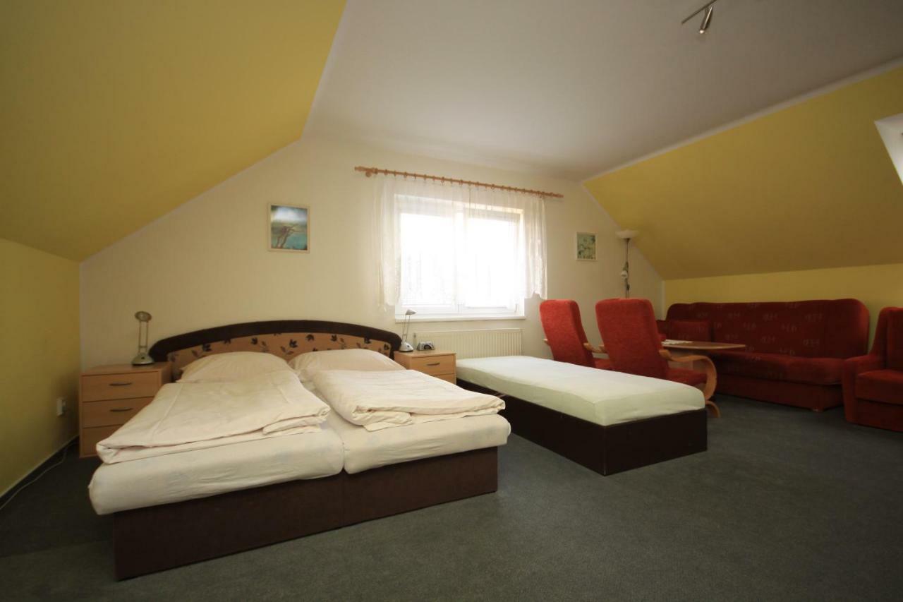 Apartman Pod Cernou Horou Rožnov pod Radhoštěm Kültér fotó